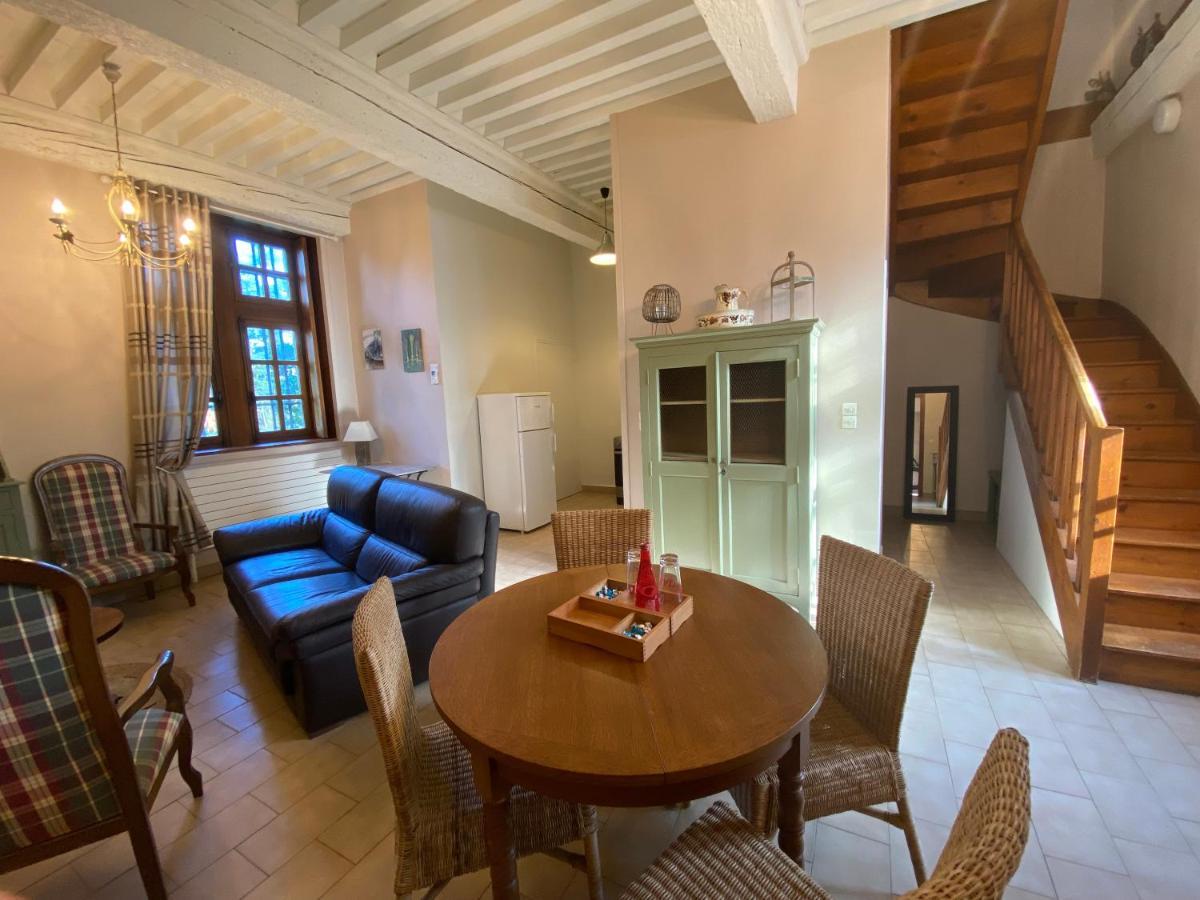 Demeures Et Chateaux L'Abbaye Caladoise - Anciennement Hostellerie Ferme Du Poulet Villefranche-sur-Saone Ruang foto