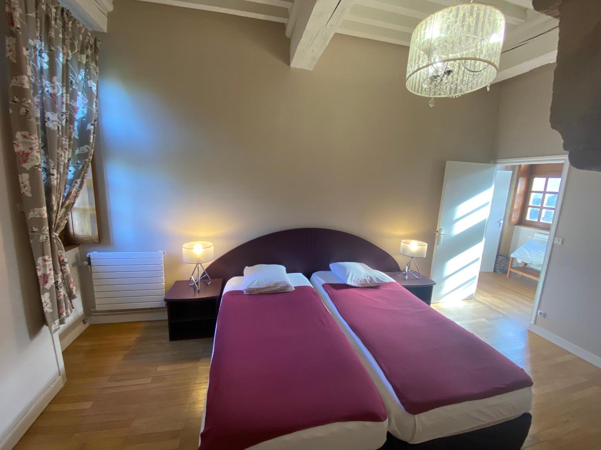 Demeures Et Chateaux L'Abbaye Caladoise - Anciennement Hostellerie Ferme Du Poulet Villefranche-sur-Saone Ruang foto